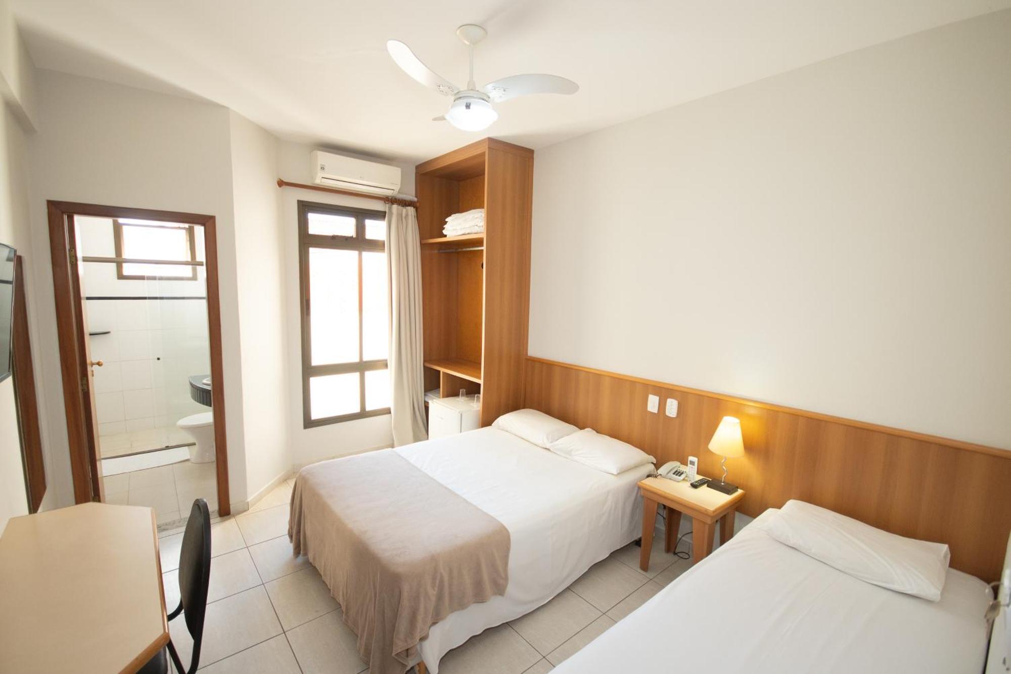 Hotel Ouro Lavras Extérieur photo